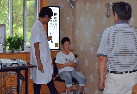 一明炙视力恢复